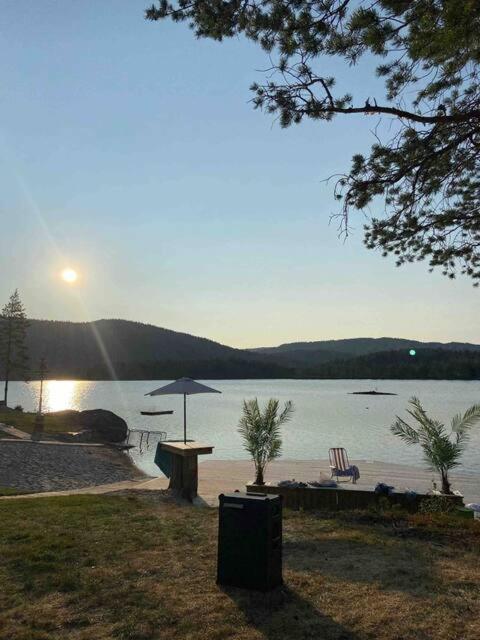 Apartament Fin, Enkel Leilighet Med Nydelig Strand I Naerheten Amdals Verk Zewnętrze zdjęcie
